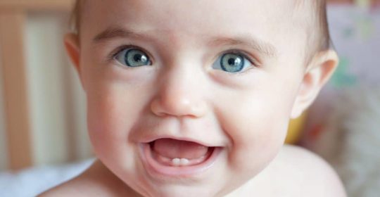 Ząbkowanie – jak przeżyć ten trudny dla dziecka czas?
