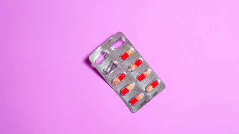 Ból w buzi u dziecka: dentysta, pediatra czy laryngolog